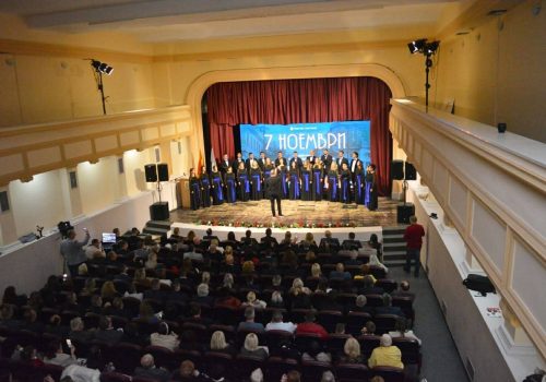 b24298a6 d4b7 43cd 8cd9 d07c463a7561